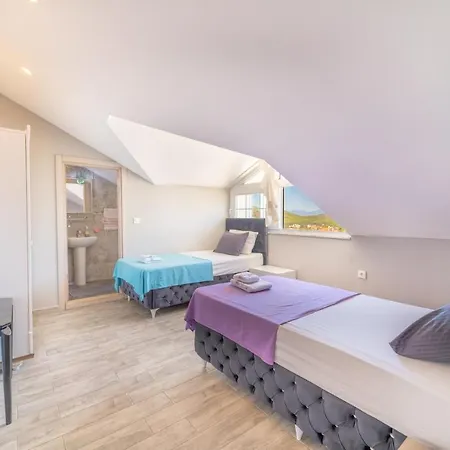 Апартаменты Stunning In With Seaview And Pool