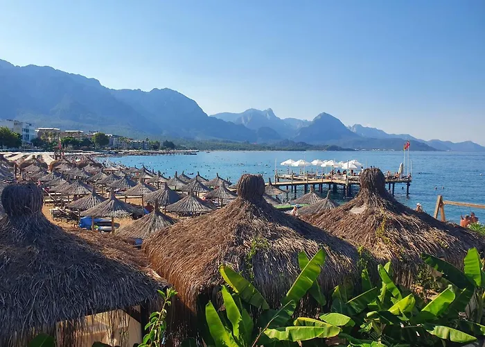 Apartamento Stunning In With Seaview And Pool *