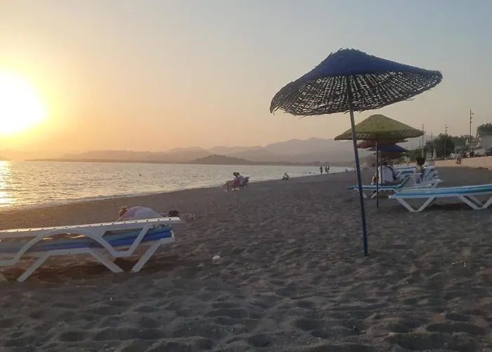 Stunning In With Seaview And Pool Apartamento *