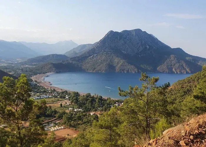 Stunning In With Seaview And Pool Apartamento Oludeniz