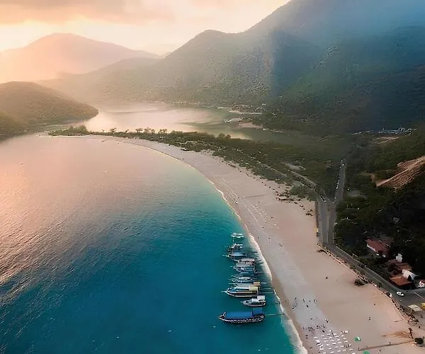 Stunning In With Seaview And Pool Apartamento *