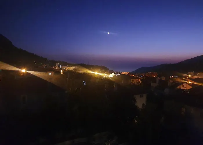 Stunning In With Seaview And Pool Apartamento *