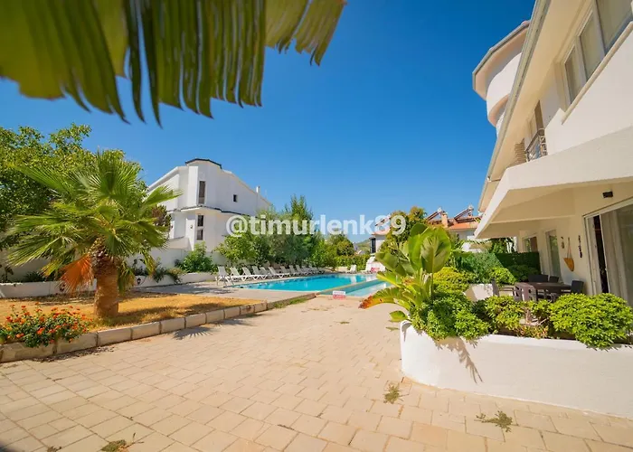 Apartamento Stunning In With Seaview And Pool Oludeniz