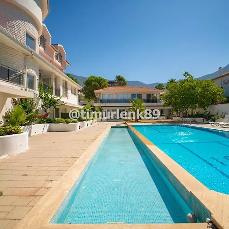 Stunning In With Seaview And Pool Apartment Oludeniz