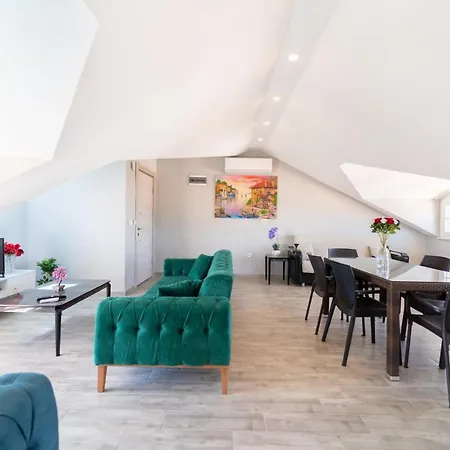 Stunning In With Seaview And Pool Apartment