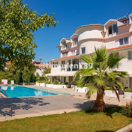 Stunning In With Seaview And Pool Apartment *